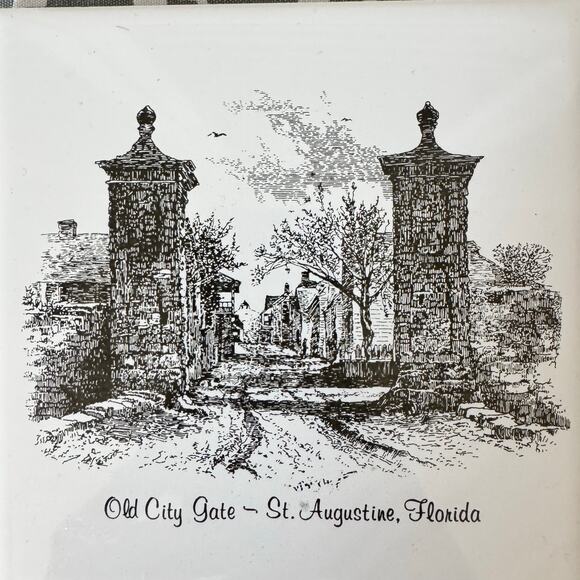 Set of ceramic tile coasters illustrations of St. Augustine Florida landmarks 3 - Picture 4 of 11